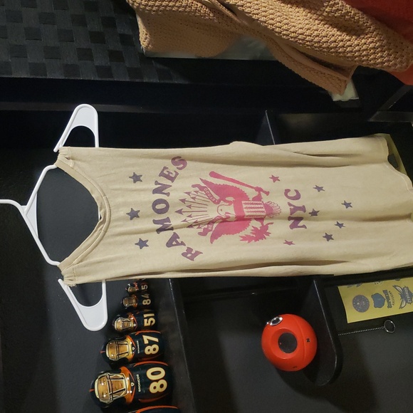 Ramones Tank - Picture 2 of 4